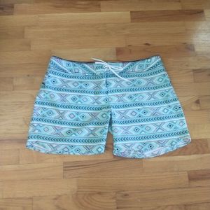 Carve Designs board  shorts 12 EUC